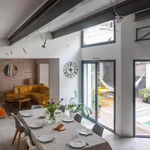 Holiday home Centre, Maison Avec Piscine 